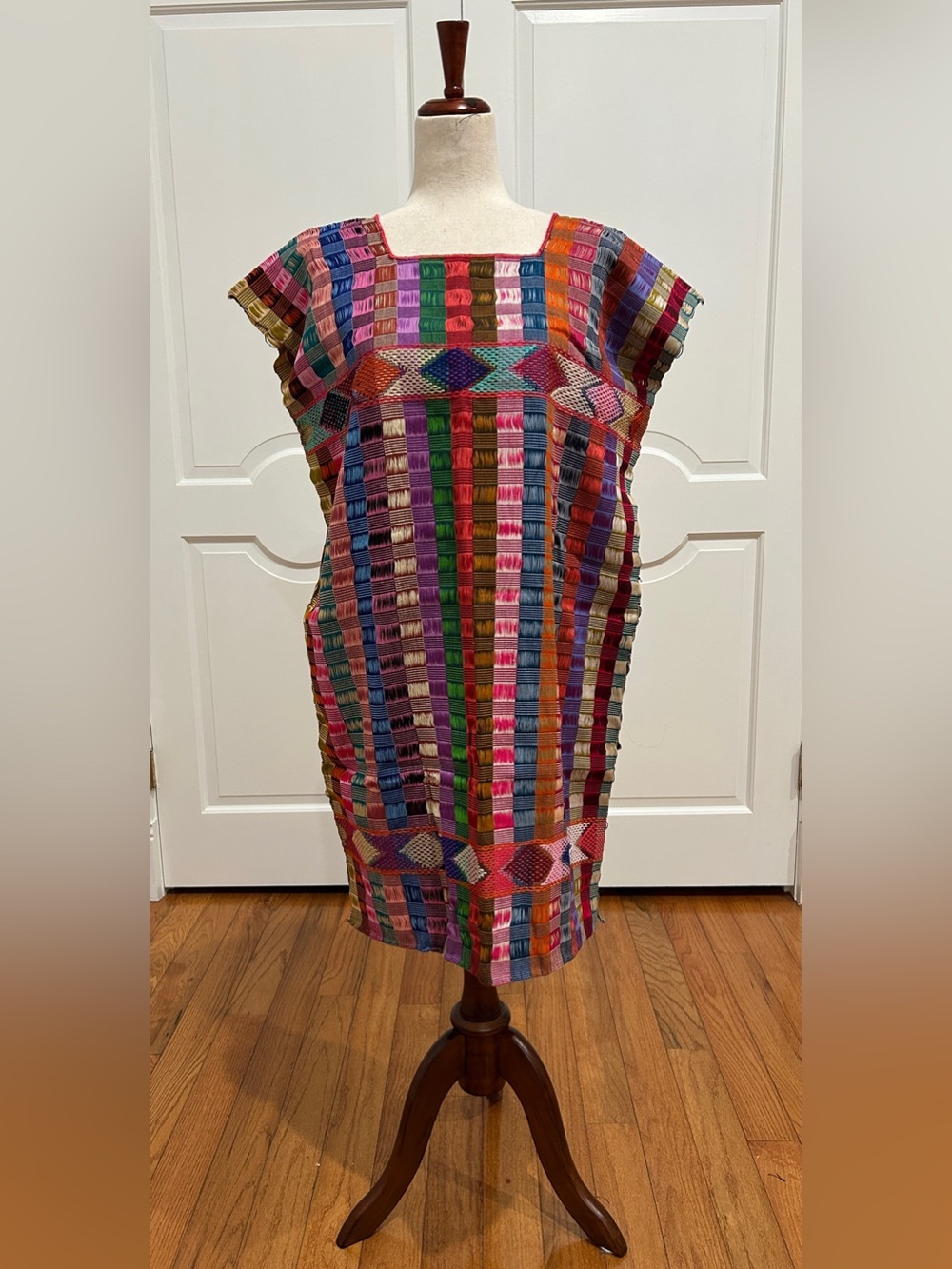 Handwoven Chiapas huipil Dress. 100 % handmade 0n a backstrap loom.